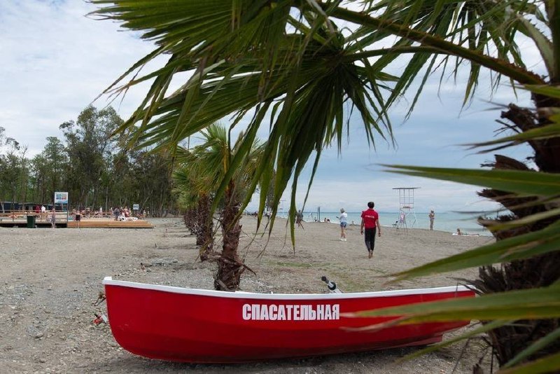 КЕМПИНГ У МОРЯ