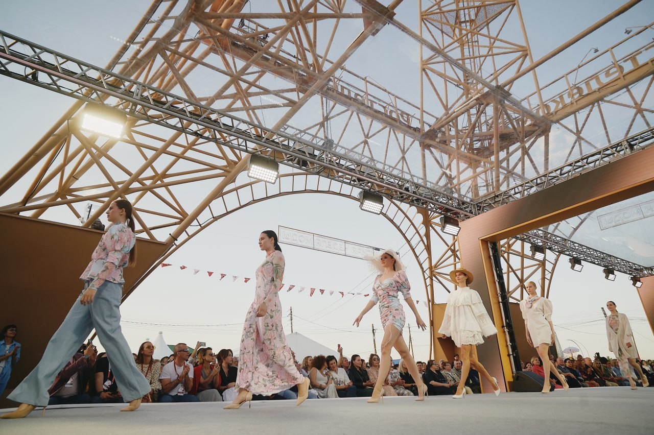 Парижская неделя моды в Челябинской области