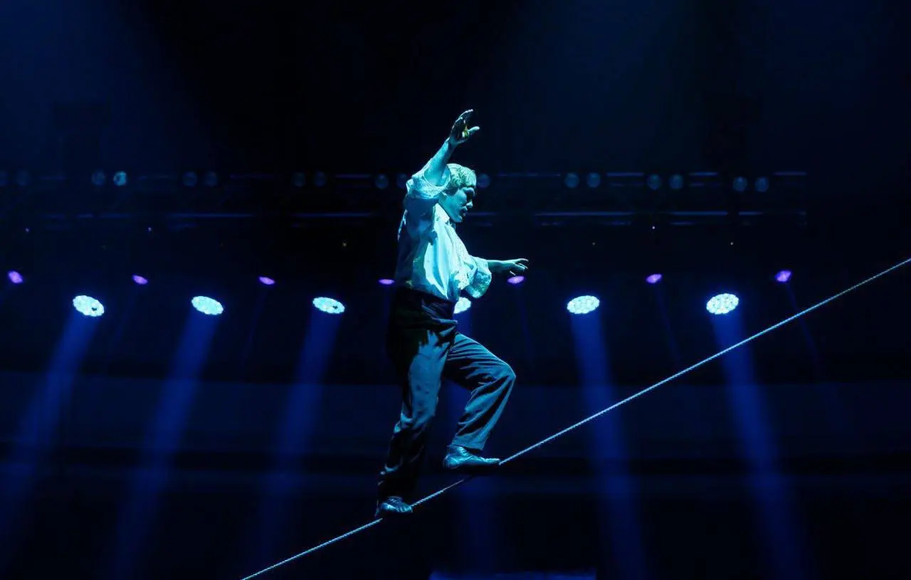 Итальянский цирк: слоны и тигры