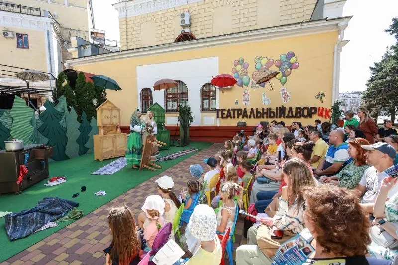 Театральный дворик для детей в Тамбове