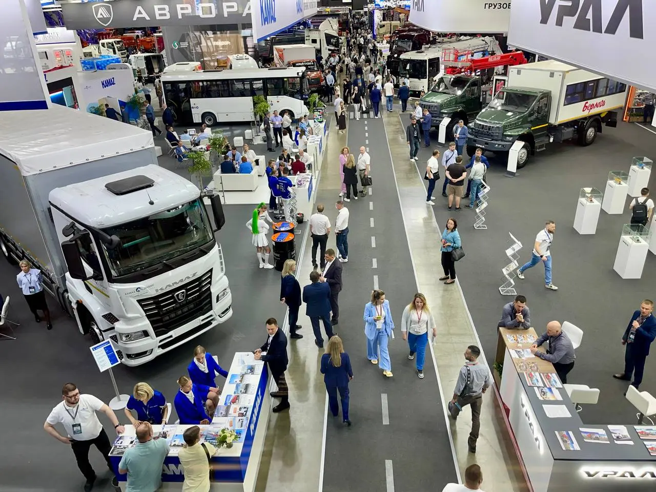 Международная выставка коммерческого транспорта и технологий COMvex