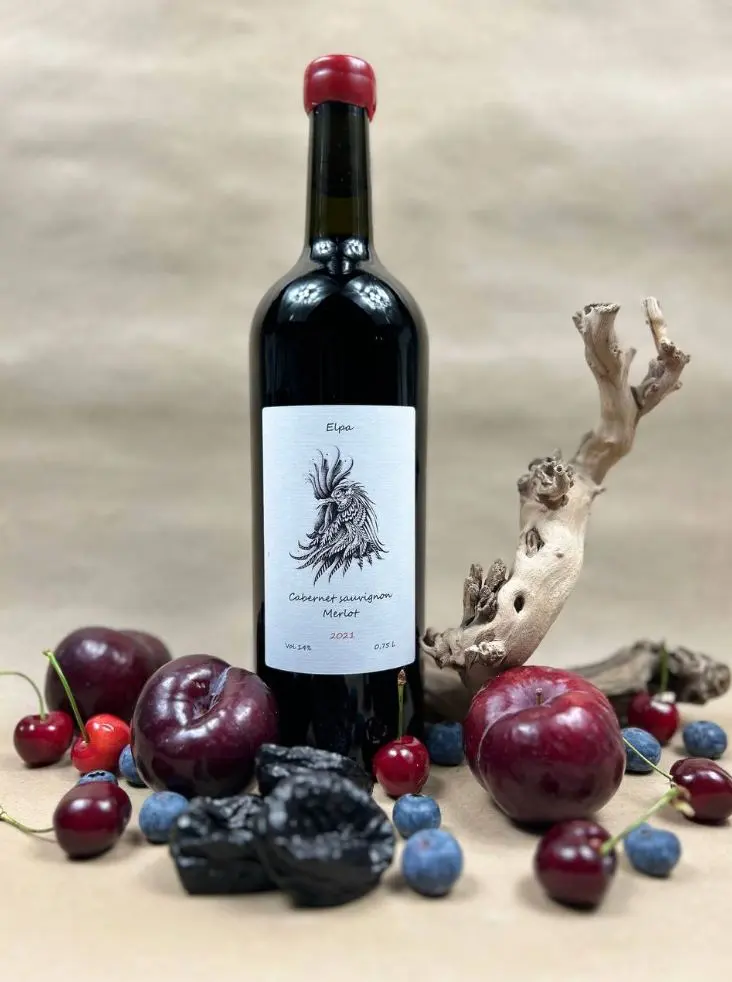 Винодельня Elpa послужит degustацией вин с возможностью посетить производство