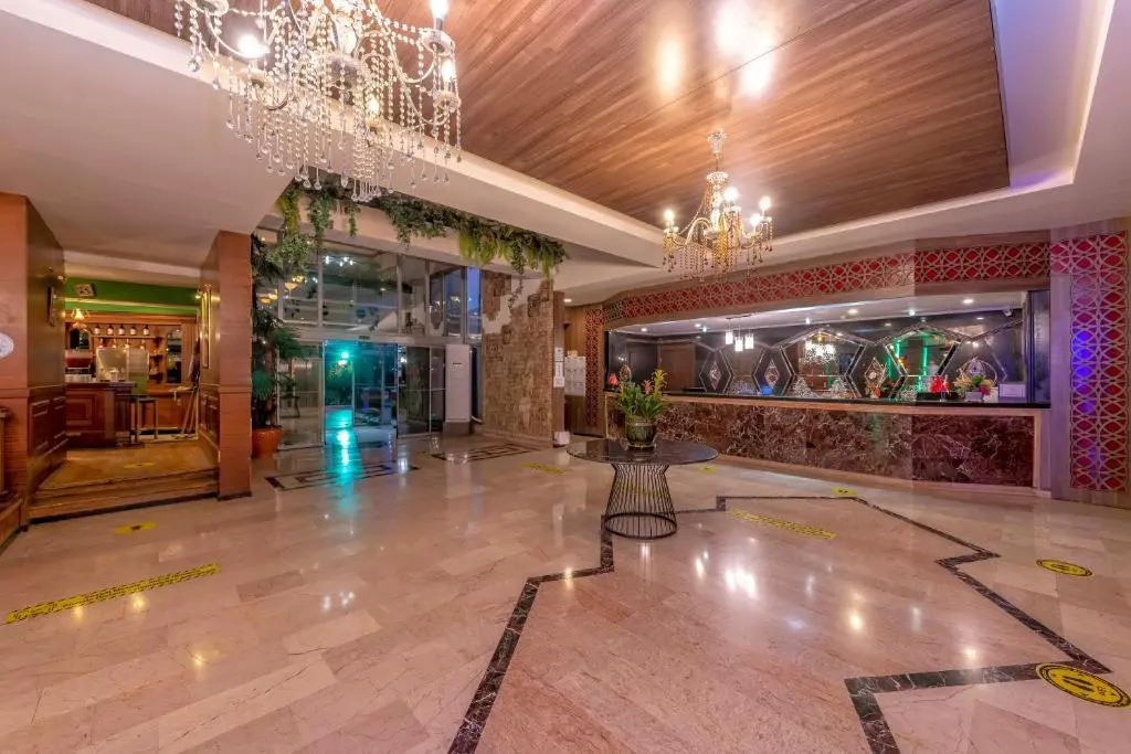 ВСТРЕЧАЕМ ЛЕТНИЕ КАНИКУЛЫ В ТУРЦИИ