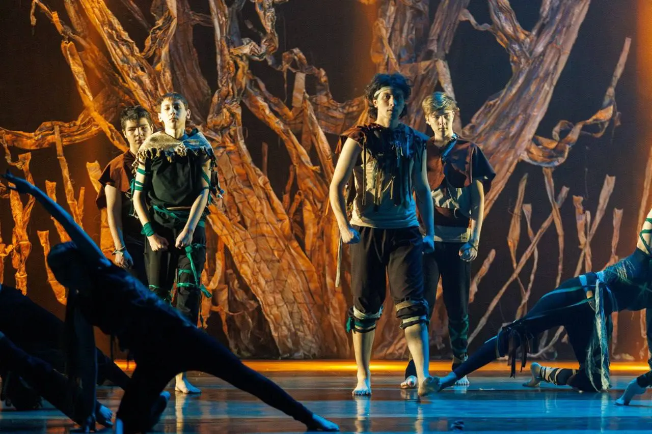 ГАСТРОЛИ ТЕАТРА ШКОЛЫ АРТИСТ г.Краснодар показывает новую премьеру «БЕМБИ.КНЯЗЬ ЛЕСА» 6+