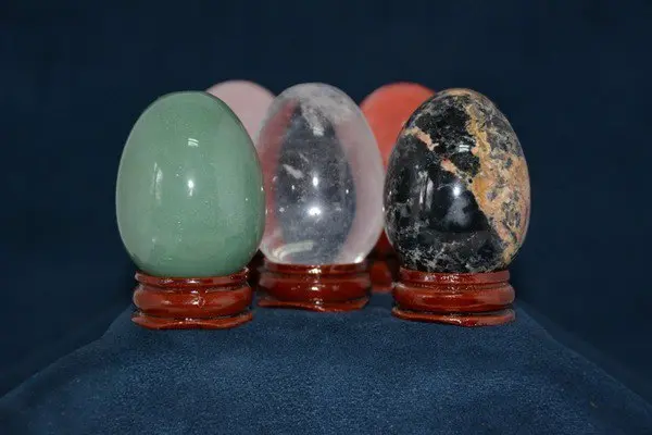 Выставка в Усадьбе Сукачёва из коллекции Александра Смирнова