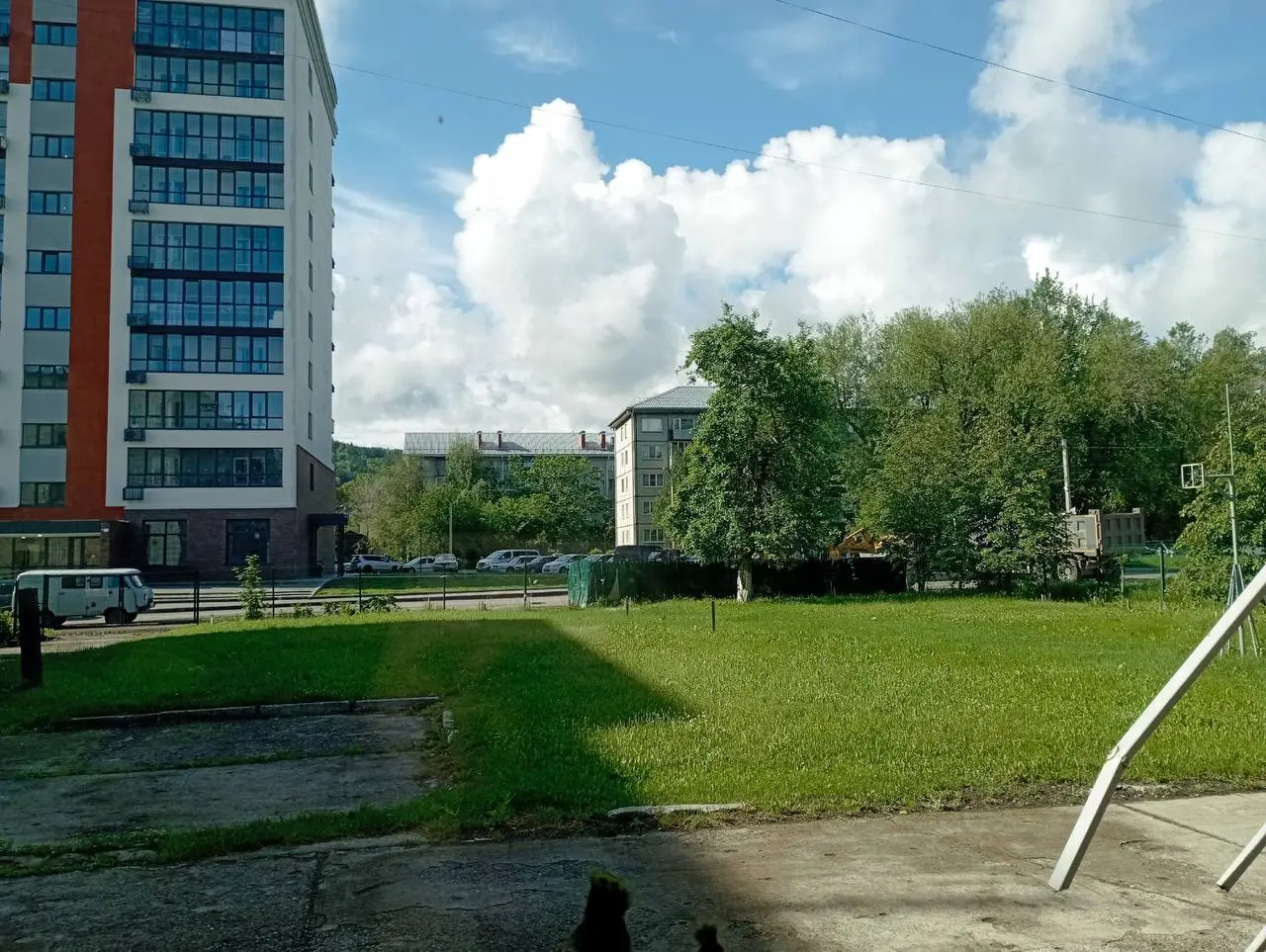 Летний лагерь и уборка территории