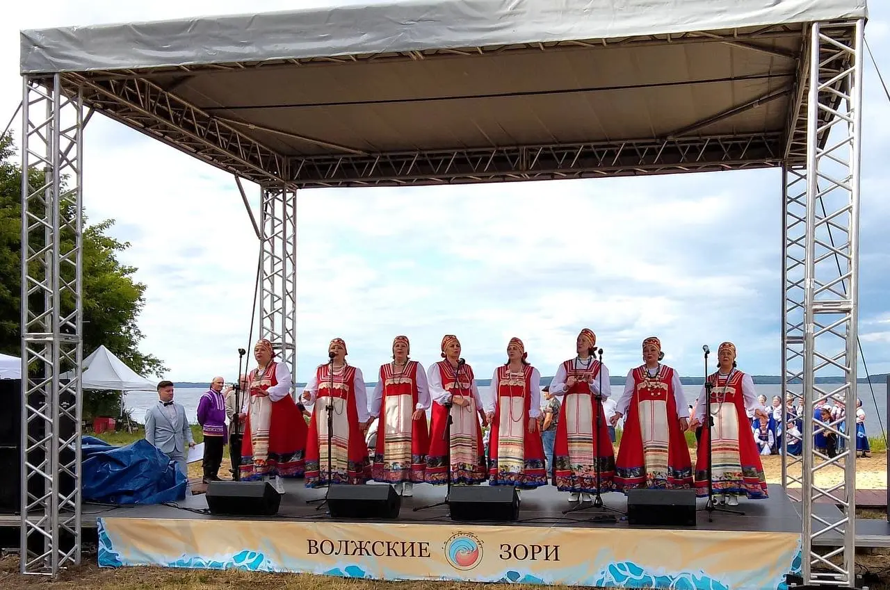 XXVIII межрегиональный фестиваль-конкурс народных хоров, ансамблей, исполнителей народной и эстрадной песни «Волжские зори»