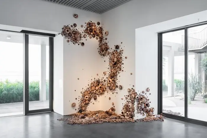 Международная биеннале экологического искусства: выставка "Кожа Земли"