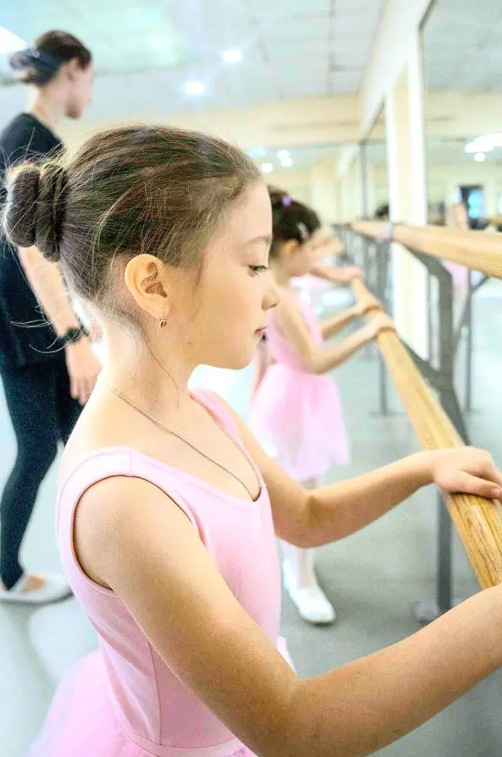 групповых тренировок в студии ВДОХ на пятницу, 30 мая