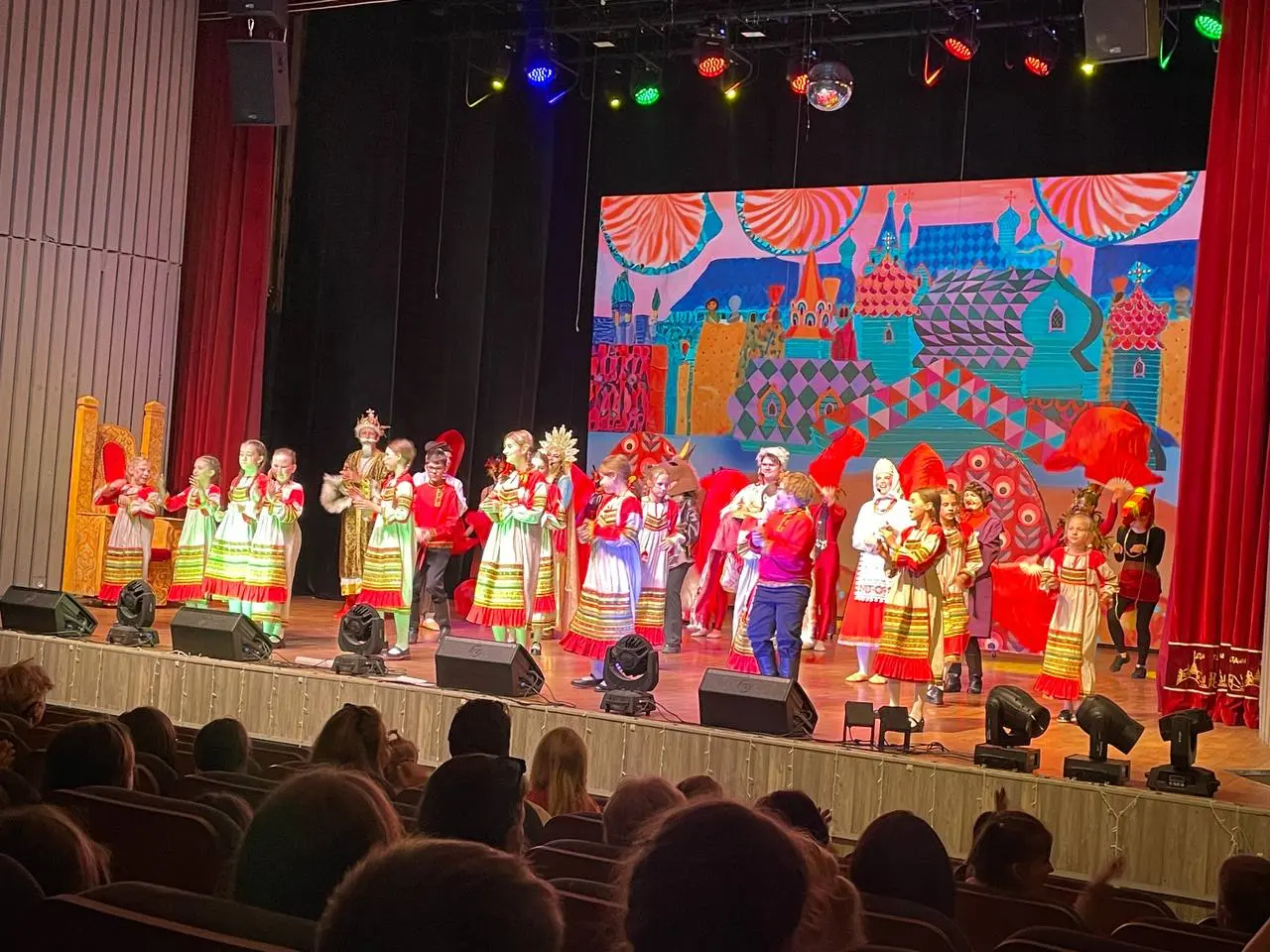 Конек-горбунок во Дворце «Восточный»