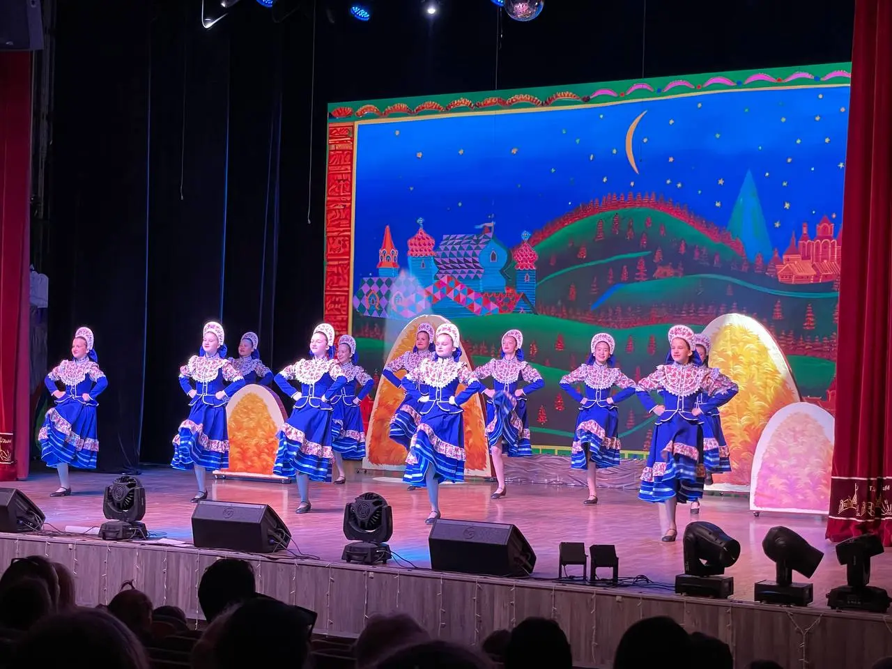 Конек-горбунок во Дворце «Восточный»