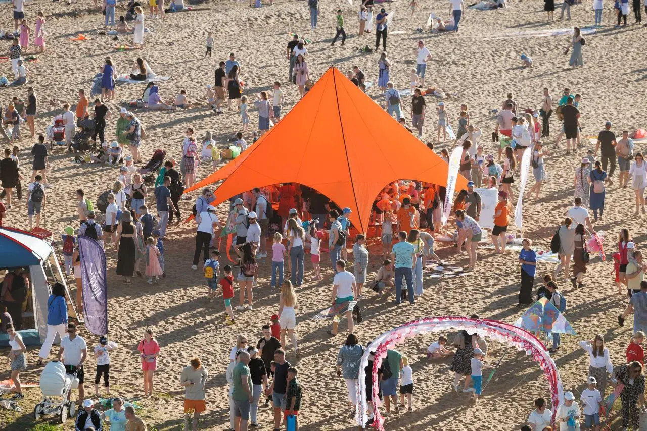 Фестиваль воздушных змеев "АРТНЕБО"