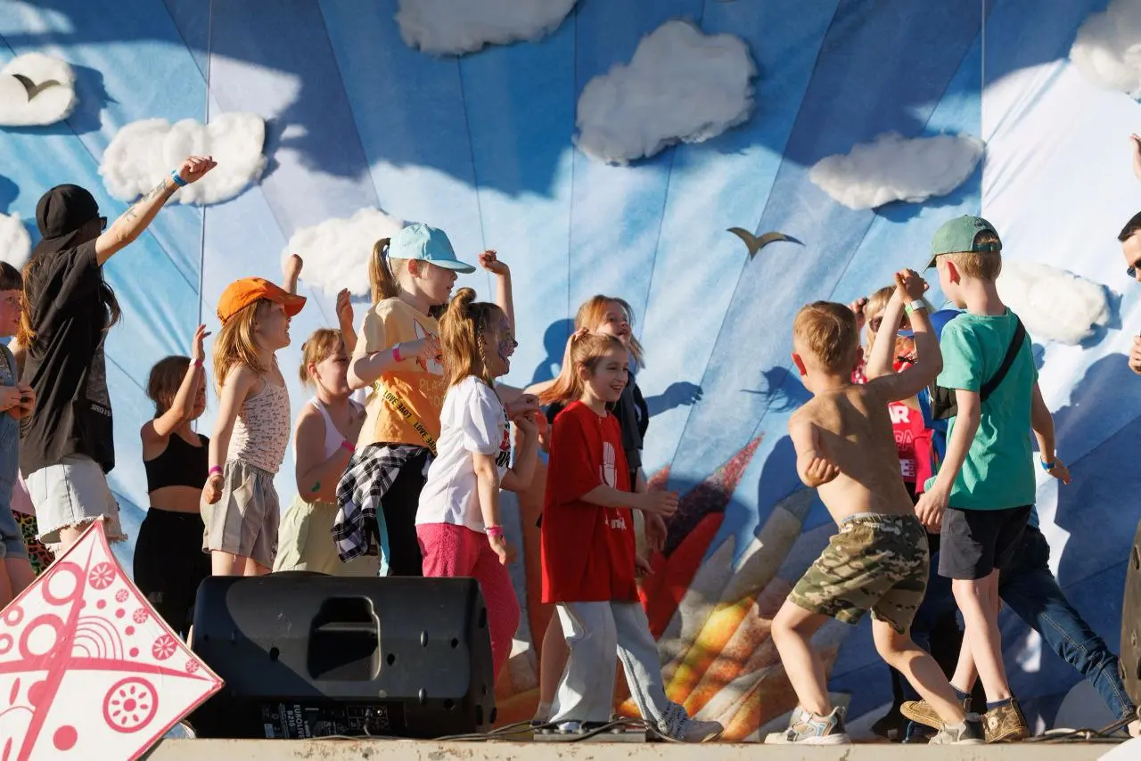 Фестиваль воздушных змеев "АРТНЕБО"