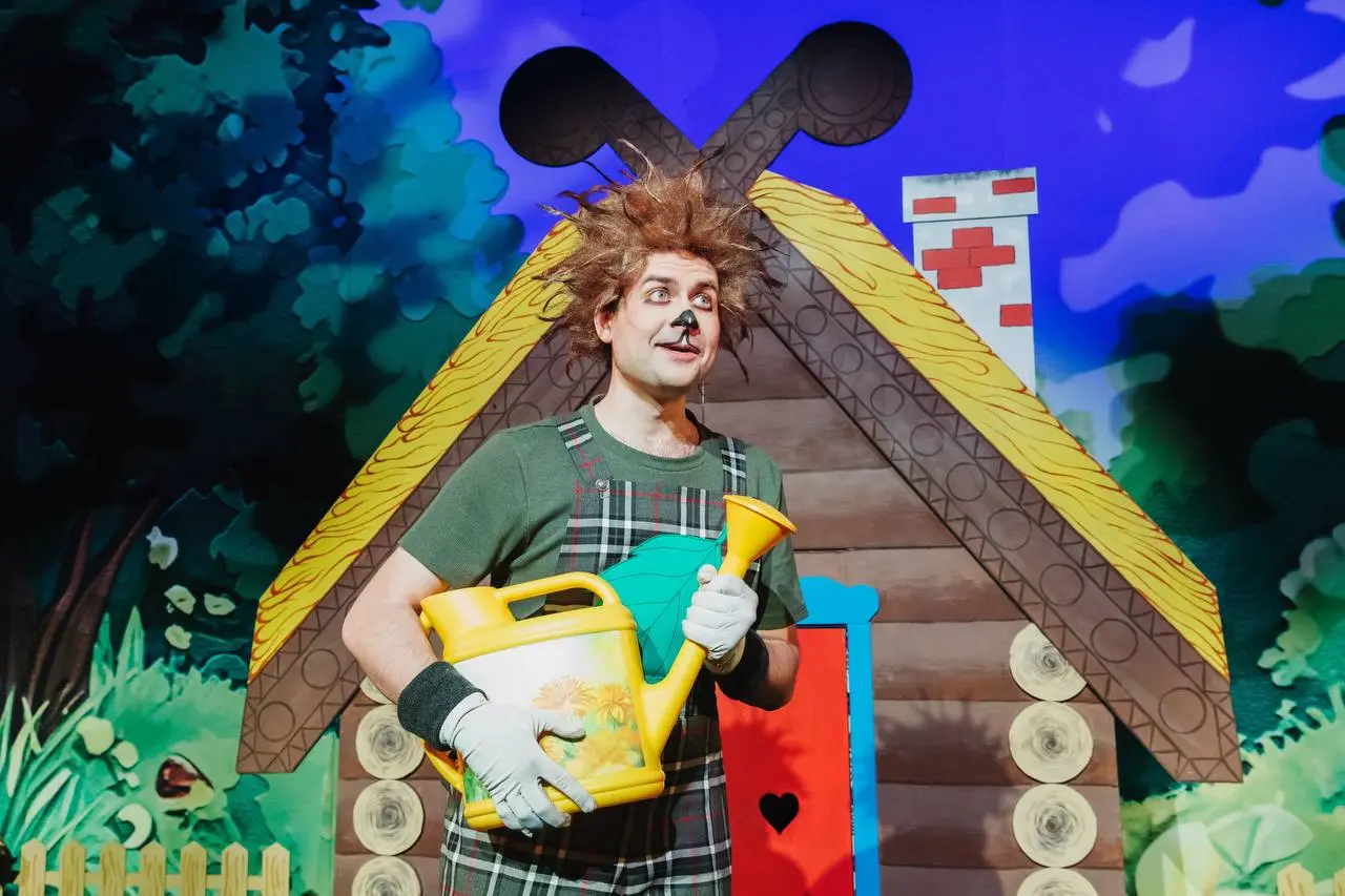 Премьера сказки «Домик для царя зверей»