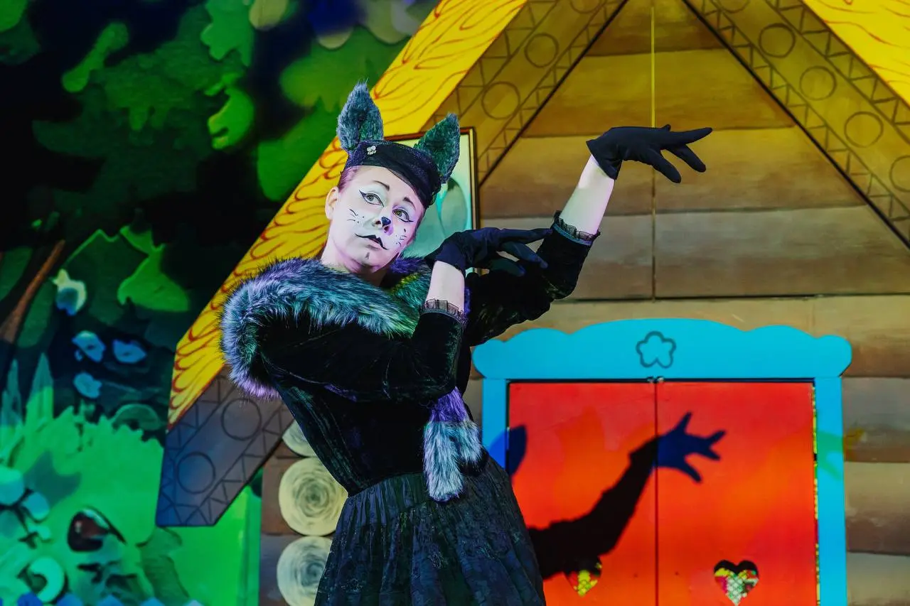 Премьера сказки «Домик для царя зверей»