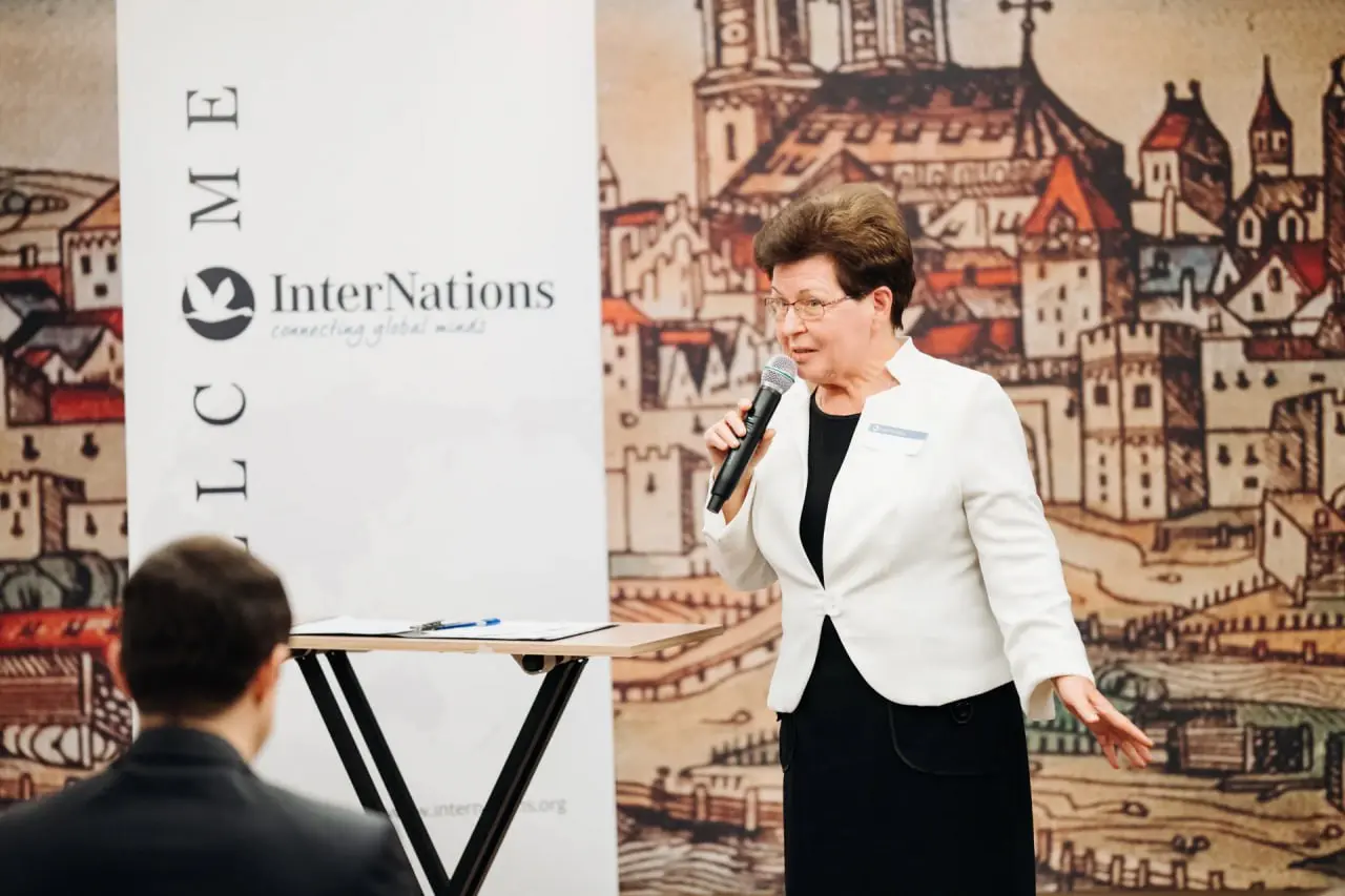 Полезные Деловые Знакомства | открытый микрофон