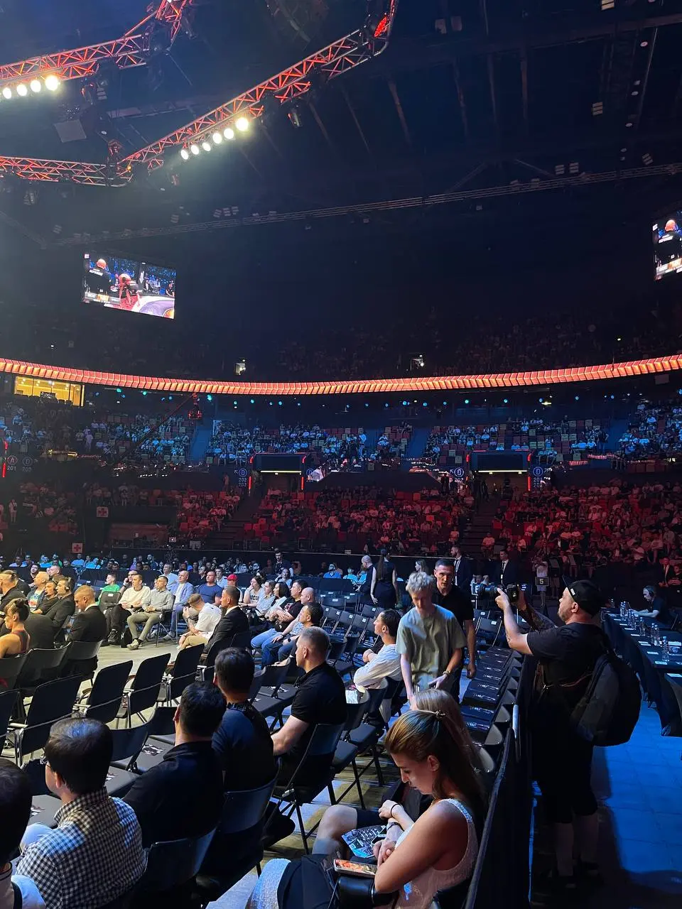 Международный турнир по смешанным единоборствам на «УГМК-арене»