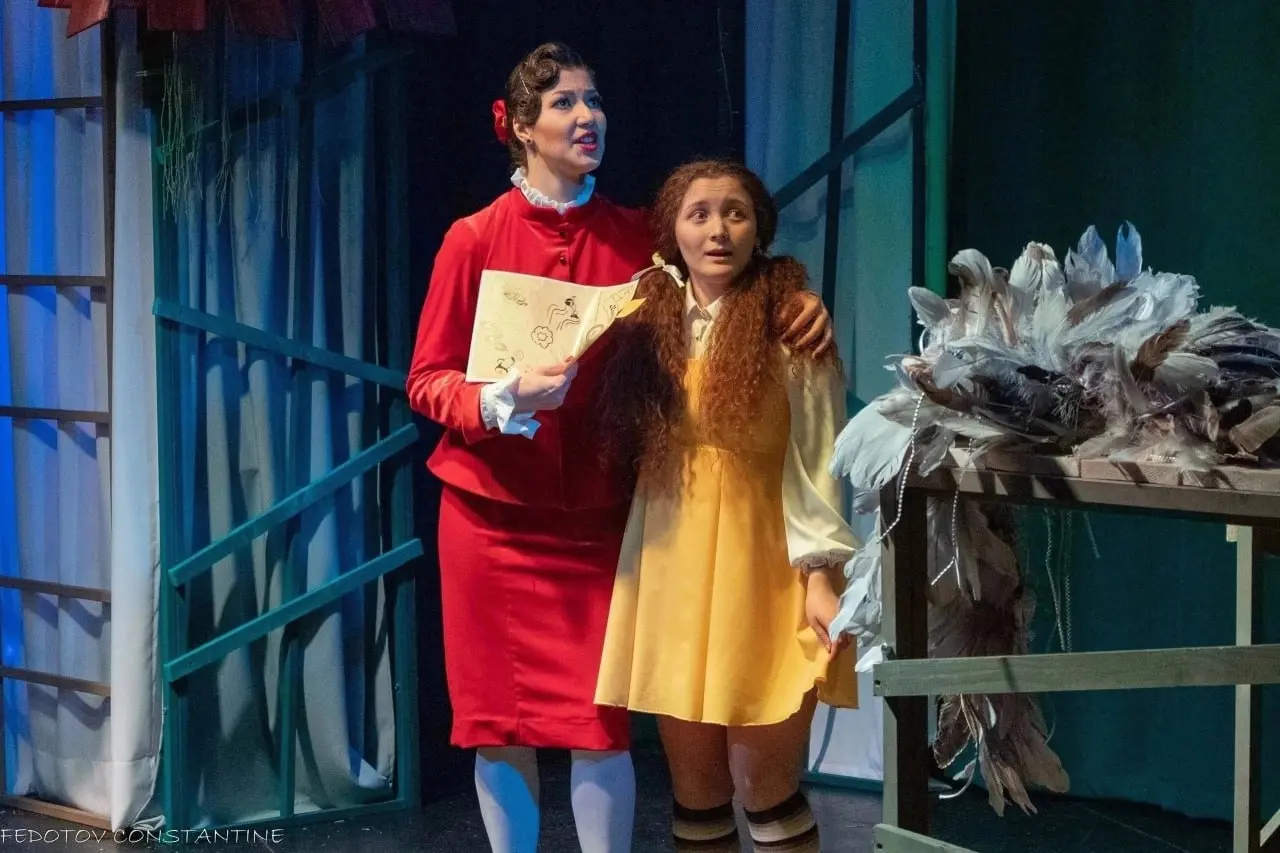 Обзор спектаклей на 1 июня