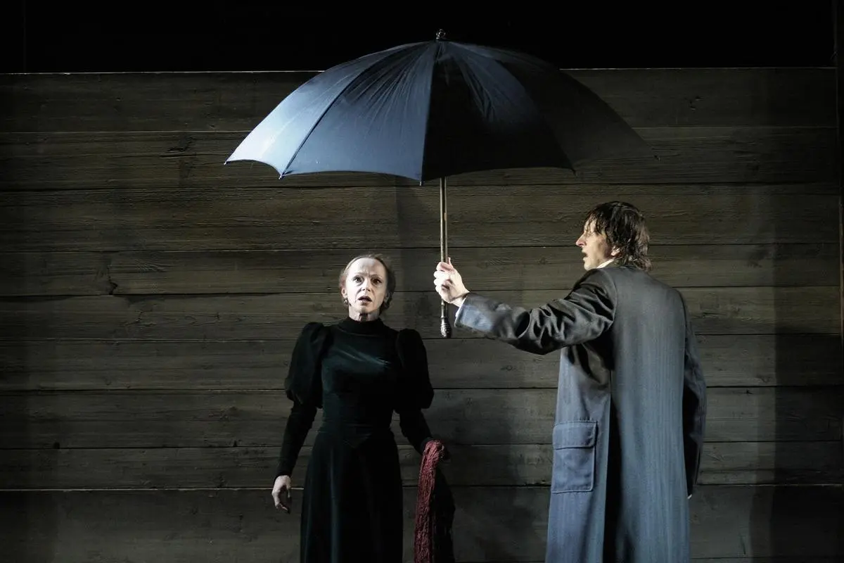 Вечера Малого драматического театра в «Авроре»: «Бесы»