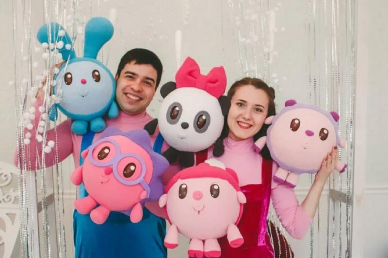 День мамы с любимыми мультяшками–малышариками