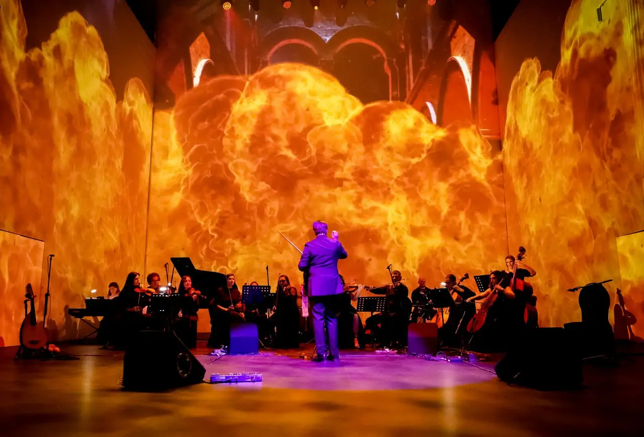 Когда пространство оживает: иммерсивное шоу для театра цифрового искусства TODA