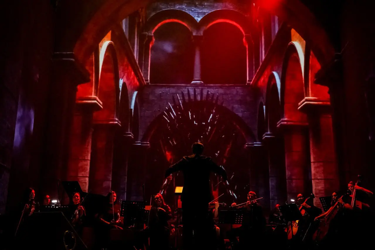 Когда пространство оживает: иммерсивное шоу для театра цифрового искусства TODA