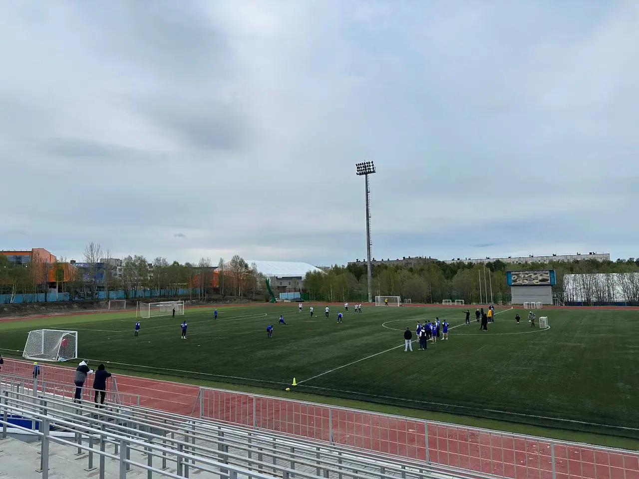 соревнования по мини-футболу Спартакиады КГМК