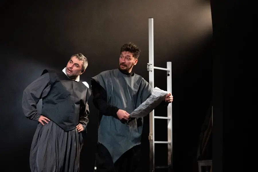 Театральное представление: 'Дон Кихот' в Омском Пятом театре