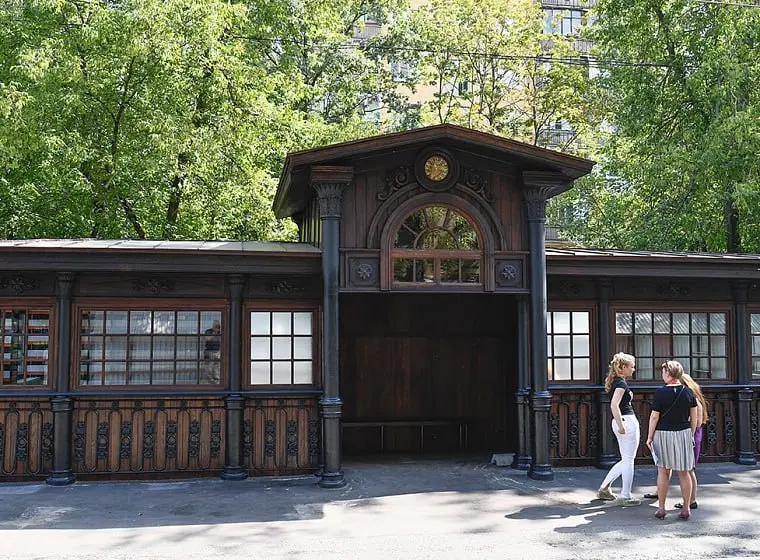 Бесплатная экскурсия "Петровско-Разумовское: от Дубков до Соломенной сторожки"