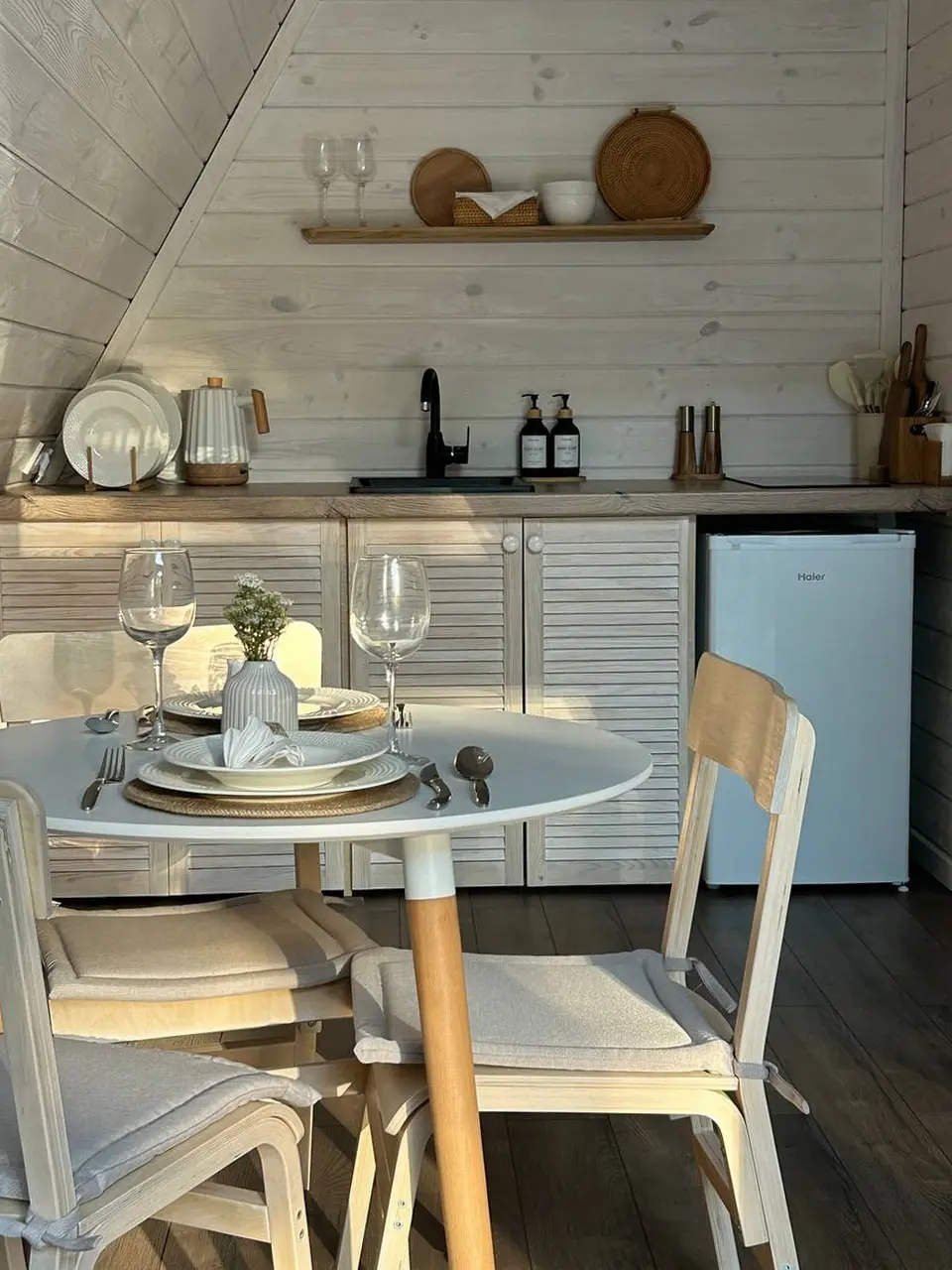 Треугольный дом «Simona Home»