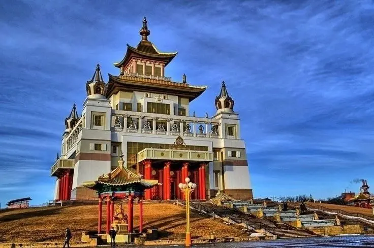 Автобусная экскурсия в Элисту и Волгоград с 11 по 14 июня 2025