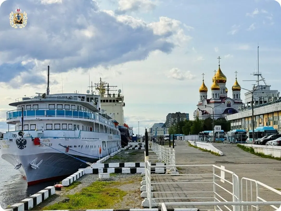 Русь Великая открыла сезон круизов по Белому морю и Северной Двине