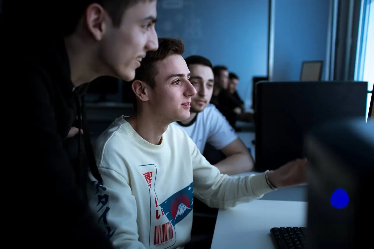 Информационная консультация по поступлению на программу 26 КАДР