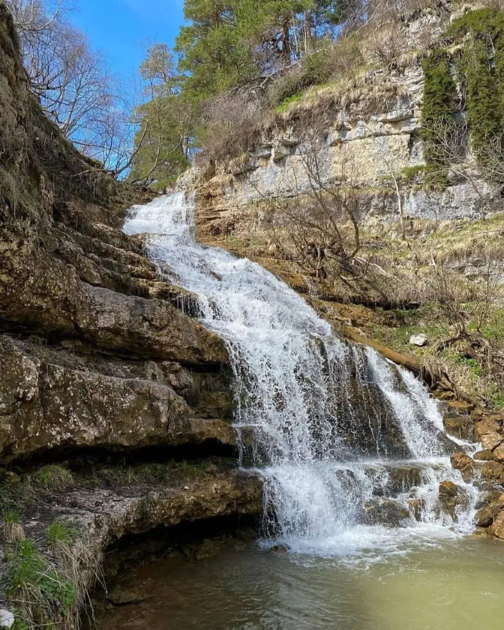 Ступени мудрости, водный каскад в нагорье Лагонаки
