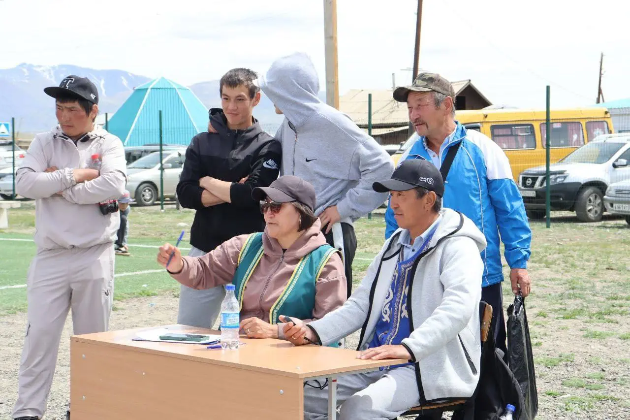 Турнир по национальным видам спорта в Кокоря