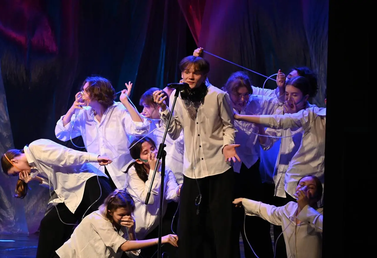 Премьера студии «Оперение. Соль» – спектакль «Пастернак»