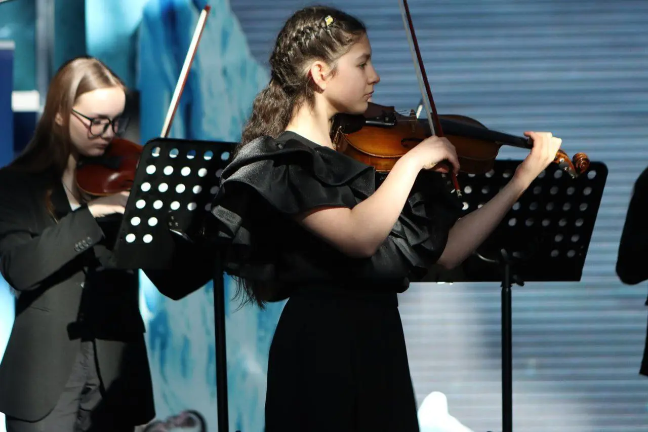 День океанов с музыкой