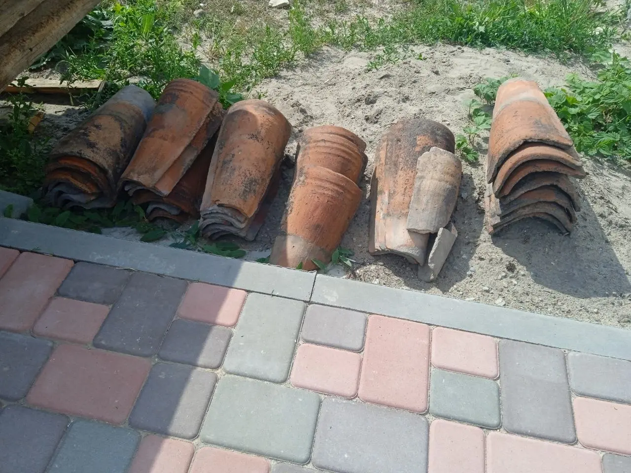 сбор амбара начала XIX века в музейном комплексе "Луганский городок"