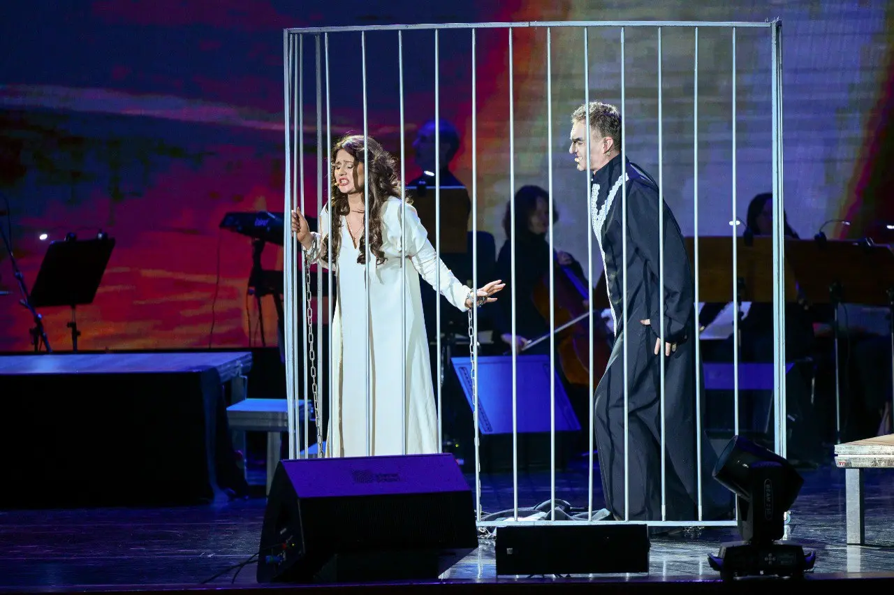 Легендарный мюзикл «Нотр-Дам де Пари»