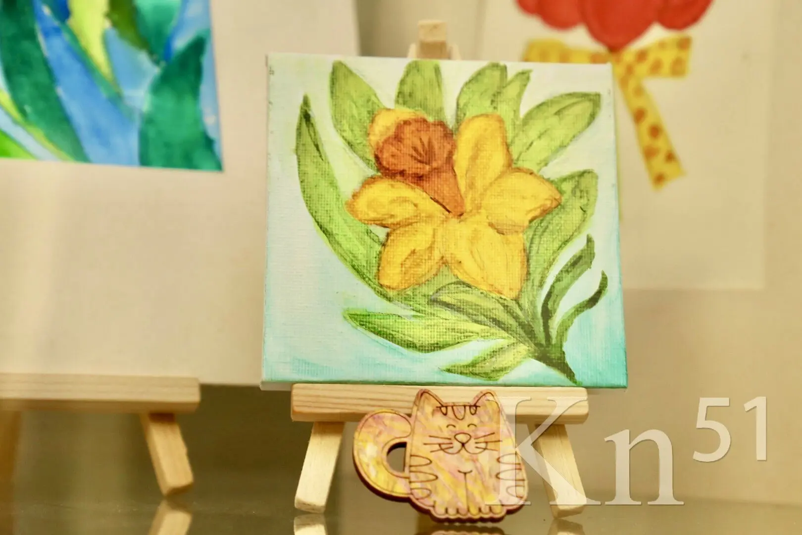 Книжно-предметная выставка в центральной библиотеке Никеля