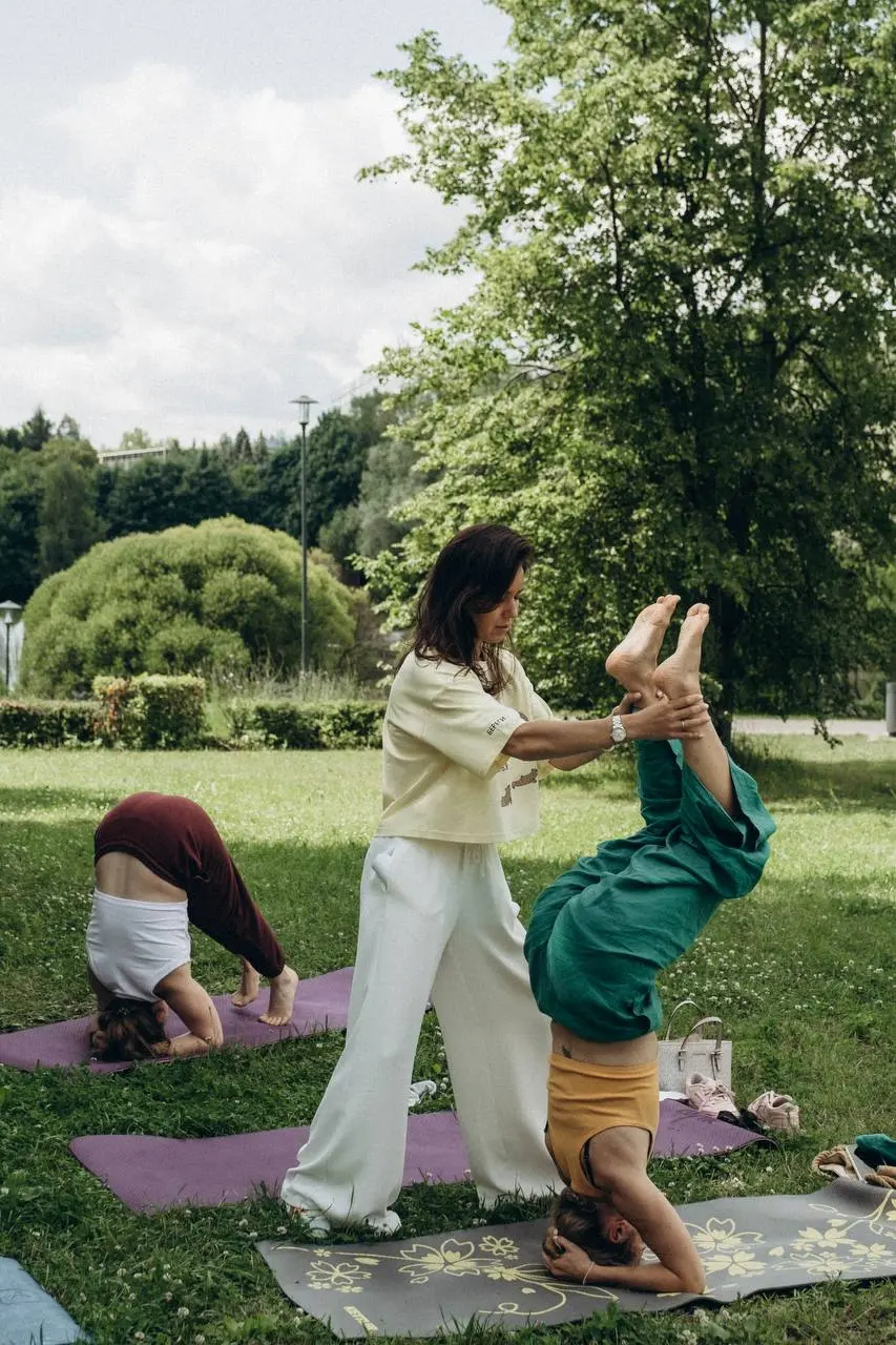 Бесплатные занятия по йоге в Парке 40-летия Победы Зеленограда