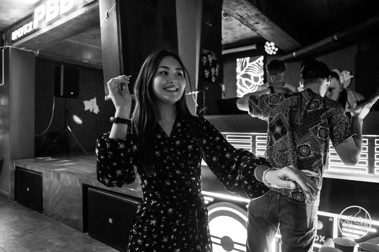 КОНЦЕРТ ХОЛЛ - ASIAN PARTY