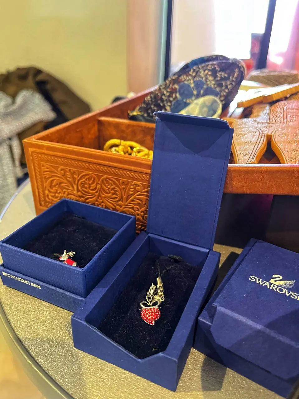 Благотворительная барахолка