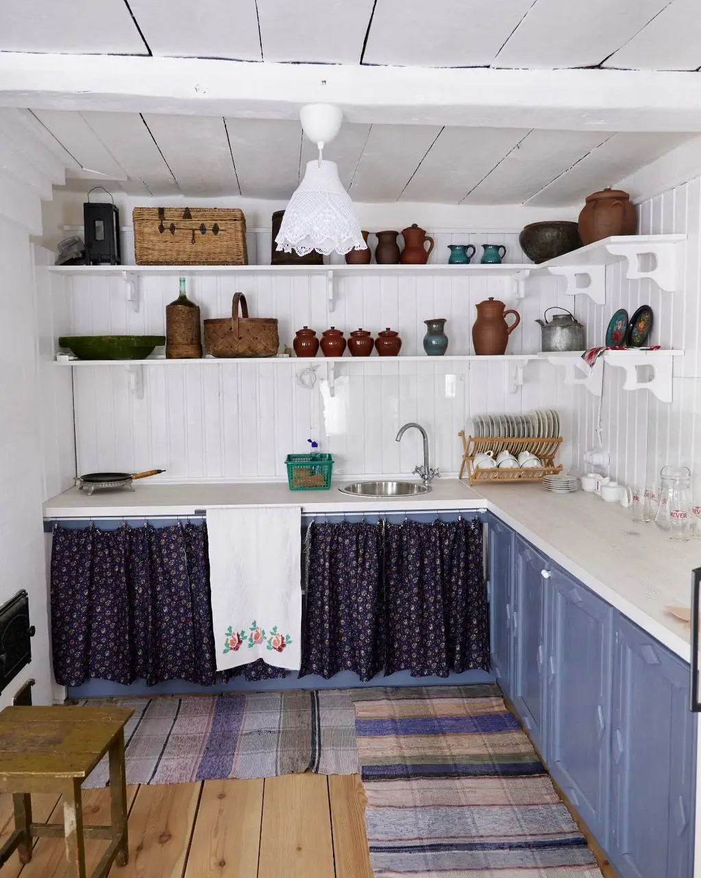 Мариинские избы: выездной семинар Йога Айенгара