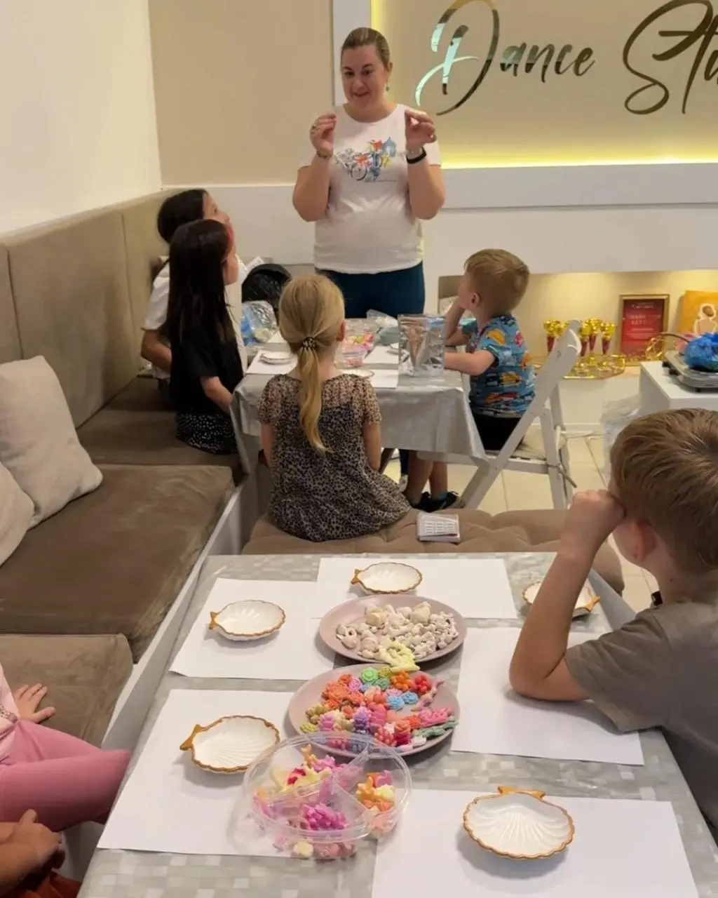 летний мастер-класс для детей в студии Bravo