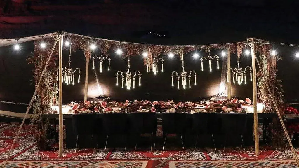 сет-дизайн мероприятие в пустыне от студии My Event Design