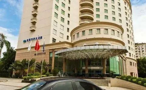 ВОСТОЧНЫЕ ГАВАЙИ ОСТРОВ ХАЙНАНЬ