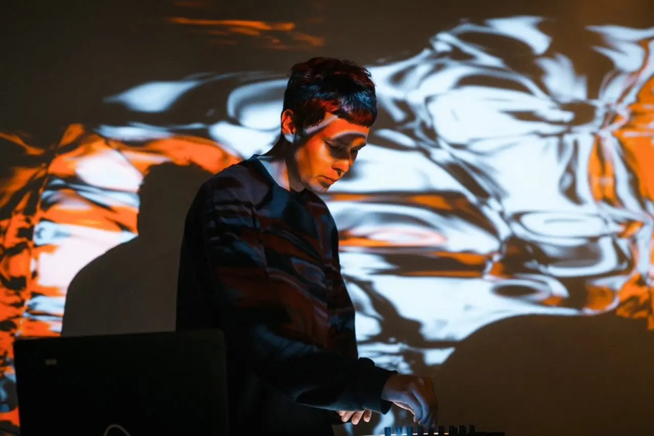 концерт экспериментальной электронной музыки в рамках фестиваля "reMusik. org"