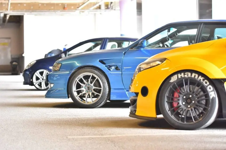 Большая автомобильная выставка