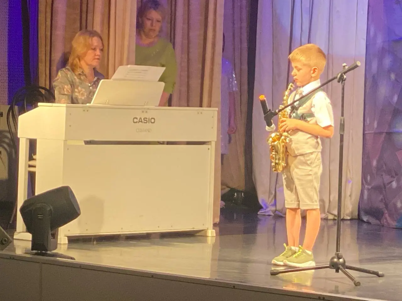 Международный фестиваль-конкурс творчества и искусств "Ромашковое счастье"